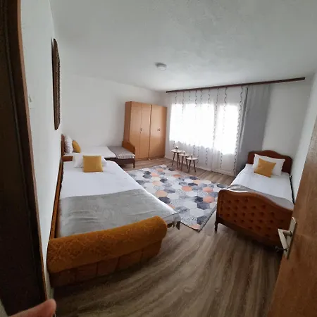 Holiday home Tarik Kulen Vakuf *